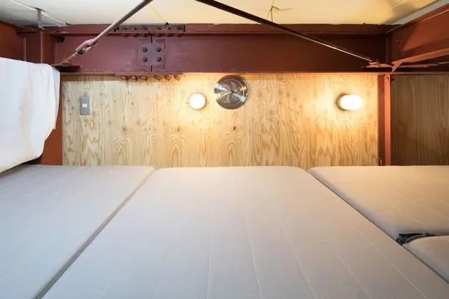 Guesthouse Secretbase - Hostel - Oda