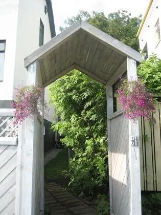 Guesthouse Sólgarðar - Dış Mekan