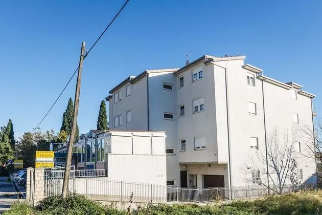 Guesthouse Varnica - Dış Mekan