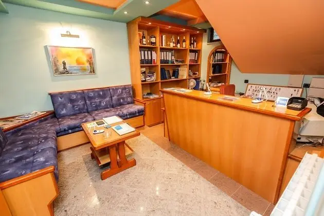 Guesthouse Varnica - Lobi