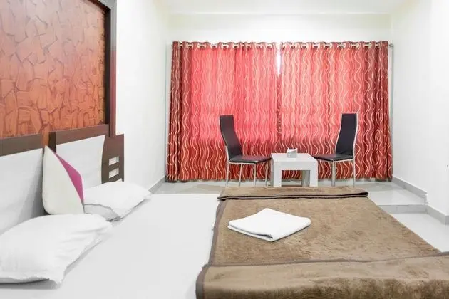 GuestHouser 1 BR Guest house e30e - Oda