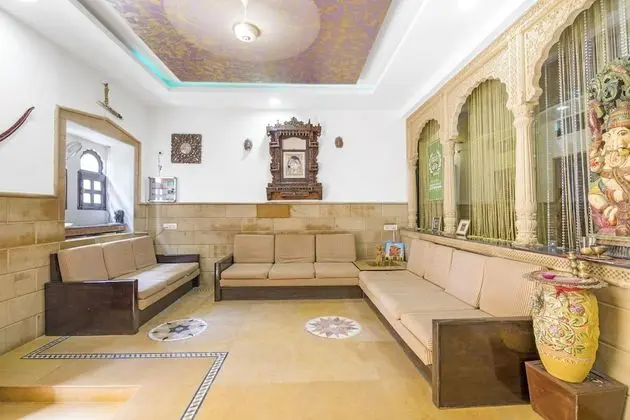 GuestHouser 1 BR Heritage 3882 - Lobi