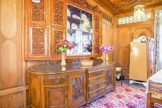 GuestHouser 1 BR Houseboat 126f - İç Mekan