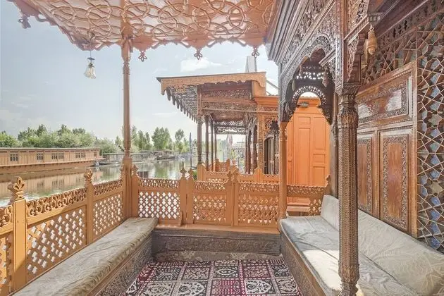 GuestHouser 3 BHK Houseboat d520 - Dış Mekan