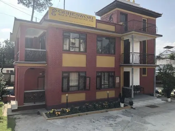 Guheswori bed and breakfast - Dış Mekan