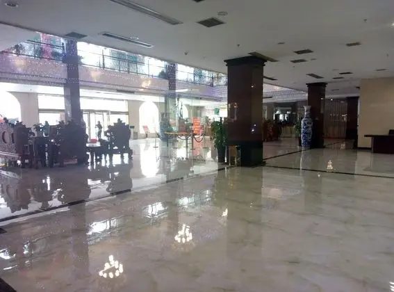 Guilin Crown Prince Hotel - Lobi