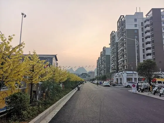 Guilin Shanshuimeijing Anzhi Community I