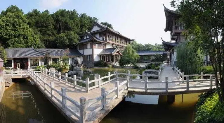 Guilinyi Royal Palace
