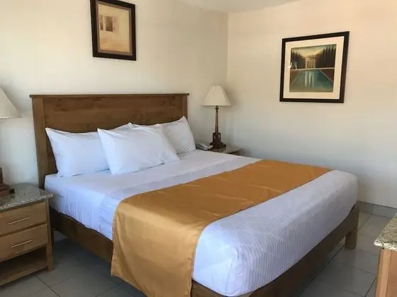 Hotel Guillen Jr - Öne Çıkan Resim