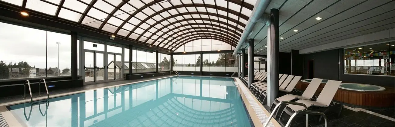 Guitart La Molina Aparthotel & Spa - Havuz