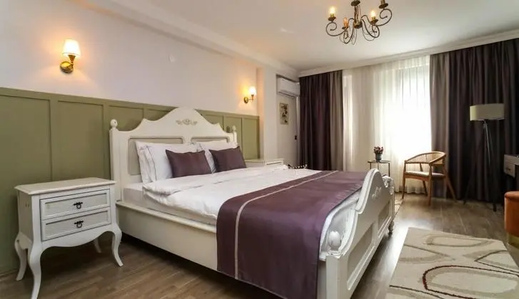 Gül Hanım Konağı Bornova Yakaköy - Oda