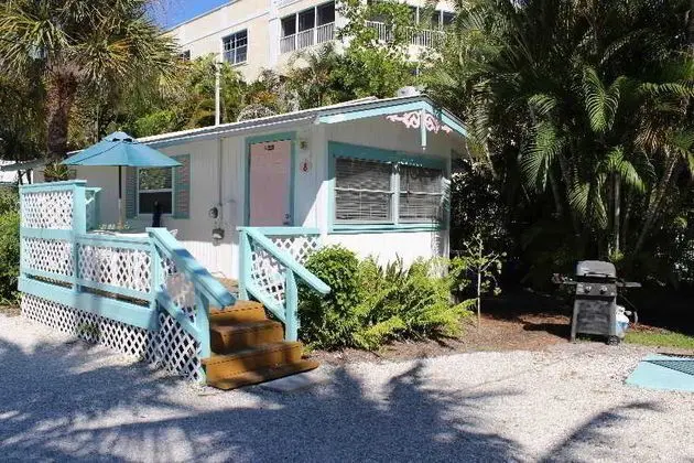 Gulf Breeze Cottages
