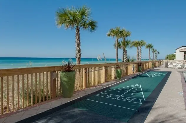 Gulf Crest Condominiums - Havuz