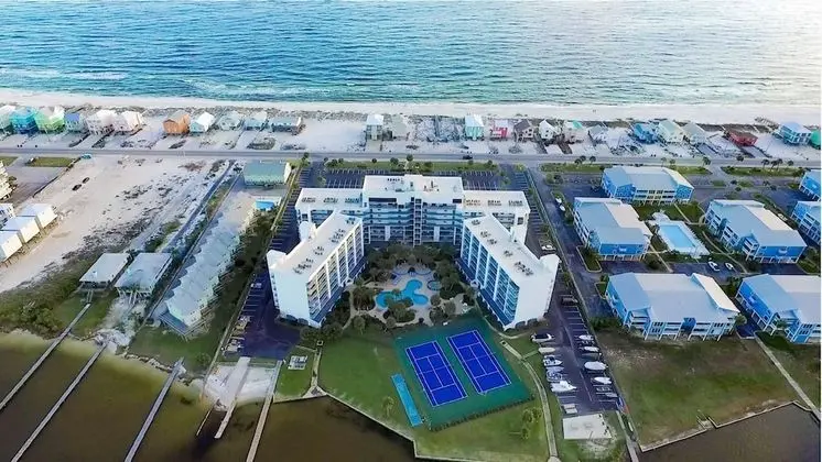 Gulf Shores Surf & Racquet Club