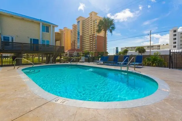 Gulf View Condos by Hosteeva - Havuz