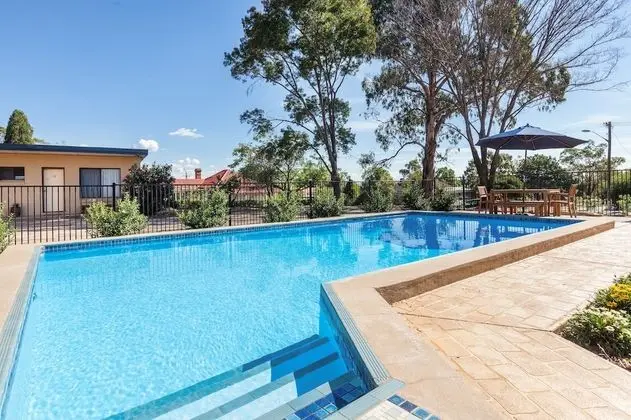 Gulgong Motel - Havuz