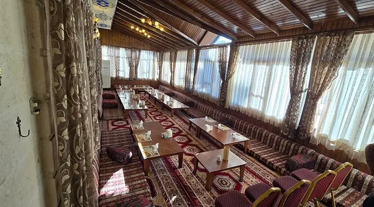Gülizar Konuk Evi - Oda