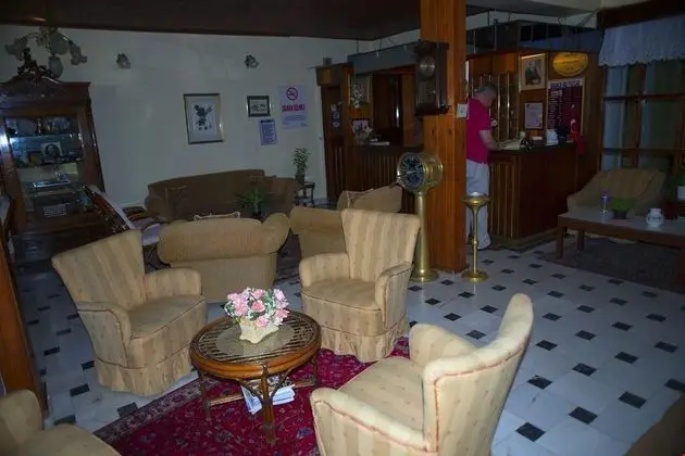 Gülplaj Otel - Lobi