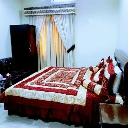 Gulshan Inn Family Hotel Near Millennium Mall - İç Mekan