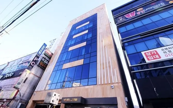 Gumi Hyeonggokdong Hotel Stay