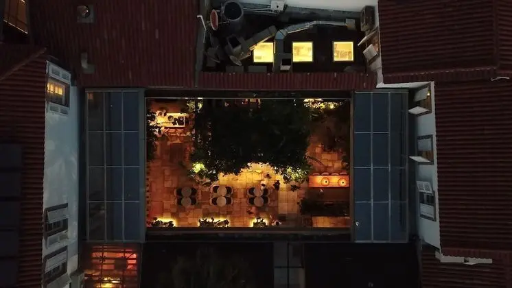Gümrük Otel Urla - Oda Düzeni