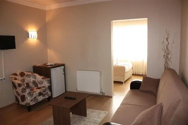 Gun Otel - Yerinde Yemek
