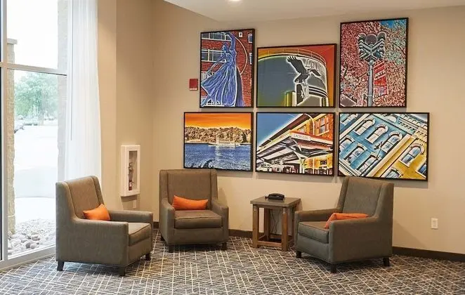 Gundersen Hotel & Suites - Lobi
