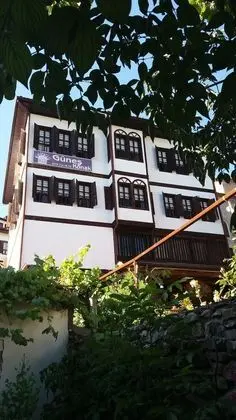 Gunes Konak - Genel