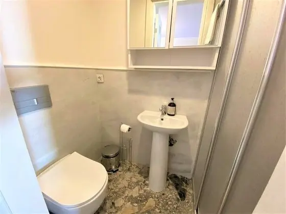 Güney Urla Suits - Banyo Tipleri
