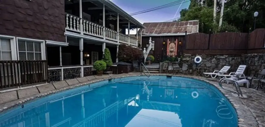Gunn House Hotel - Havuz