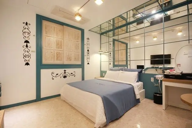 Gunsan Hotel Acro