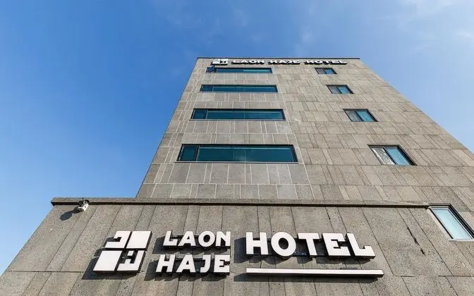 Gunsan Raonhaje Hotel