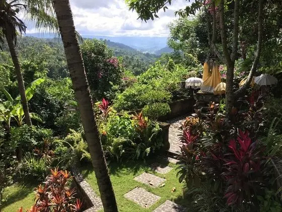 Gunung Paradis Retreat - Dış Mekan