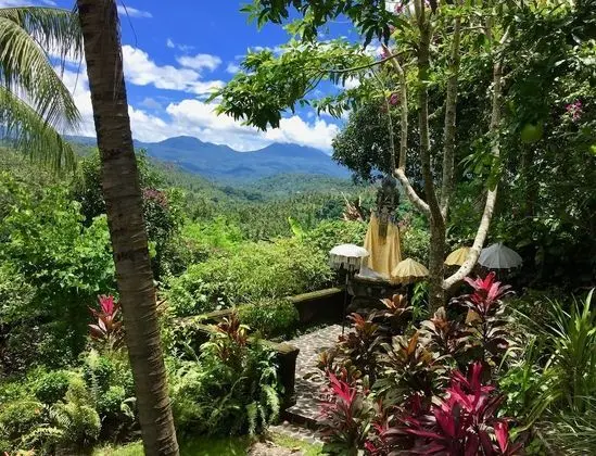Gunung Paradis Retreat - Öne Çıkan Resim
