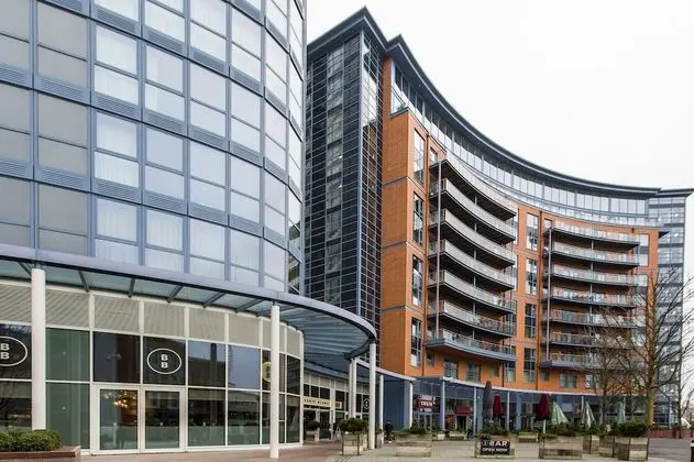 Gunwharf Quays Apartments - Dış Mekan