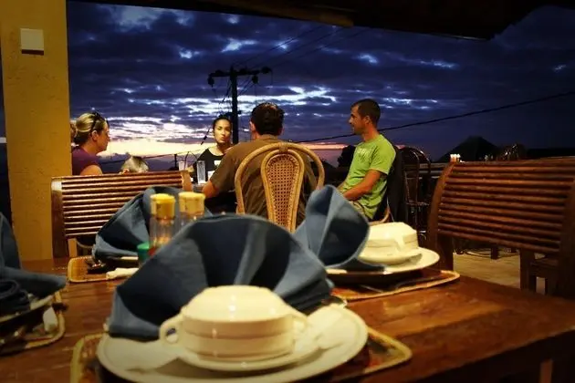 Guru Ratna Homestay - Yerinde Yemek