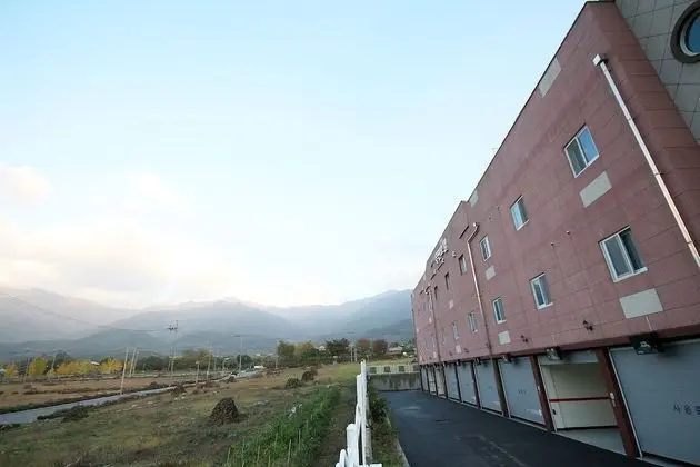 Gurye Mari Hotel