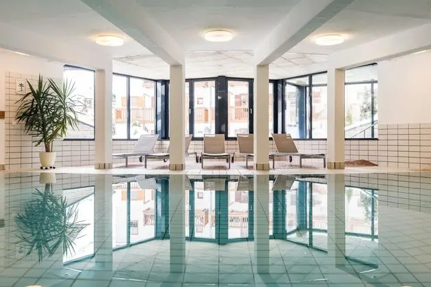 Gut Wenghof - Family Resort Werfenweng - Havuz