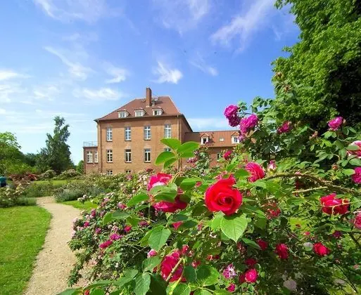 Gutshaus Gottin - 1