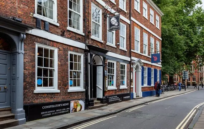 Guy Fawkes Inn, Sure Hotel Collection by Best West