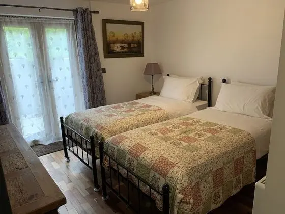Guyscliffe Farm Holiday Lets - Oda