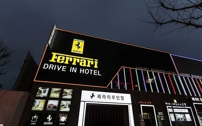 Gwangju Cheomdan Ferrari Hotel