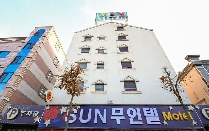 Gwangju Cheomdan Sun Hotel - Dış Mekan
