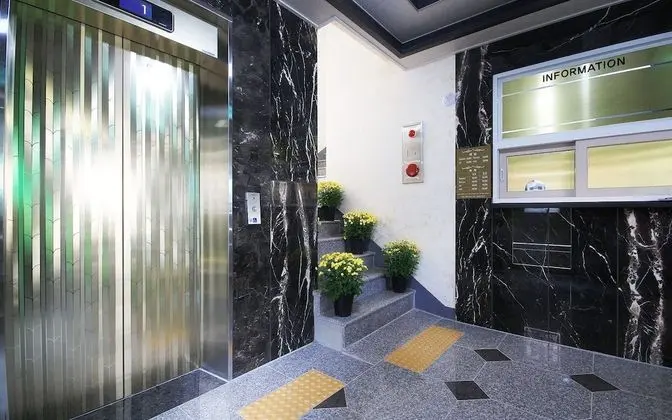 Gwangju Chungjangro Gold Brown Hotel - İç Mekan
