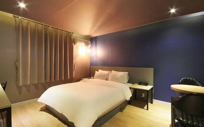 Gwangju Chungjangro Hotel The Lua