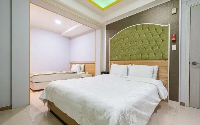 Gwangju Geumho Healing