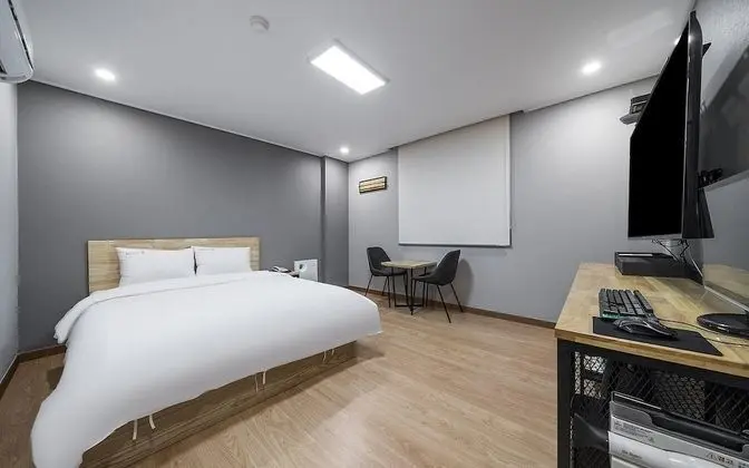 Gwangju Sangmu Hotel Su