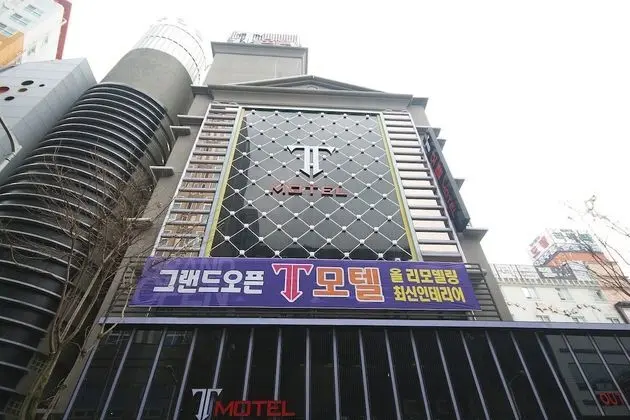 Gwangju Sangmu T