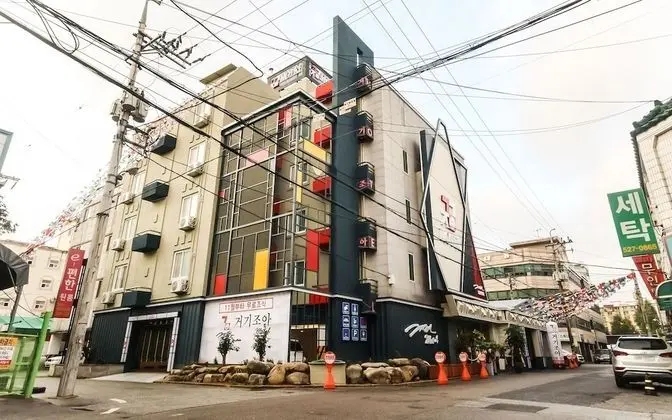 Gwangju Sinandong Hotel Geogijoa