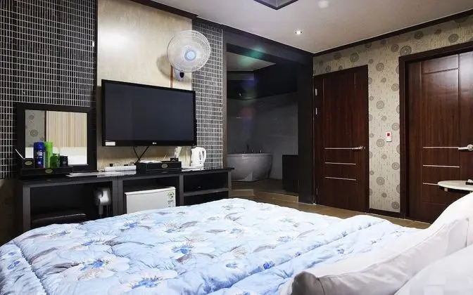Gwangju Sinandong One Motel - Oda